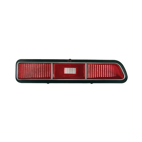 Action Crash Right - Passenger Side Tail Light Assembly GMK4020845691R