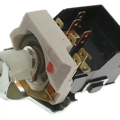 Standard Motor Products Headlight Switch DS-213
