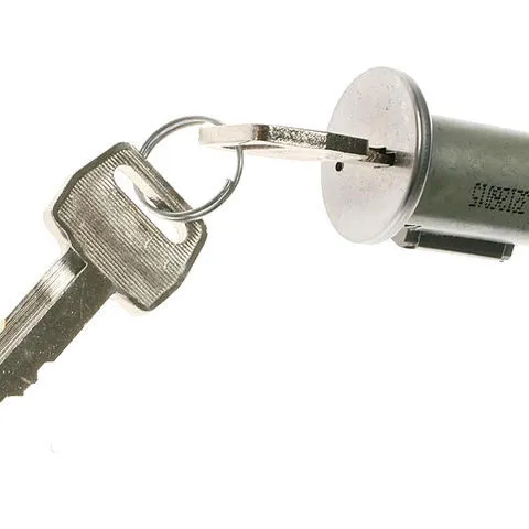 Standard Motor Products Ignition Lock and Cylinder Switch US-23L