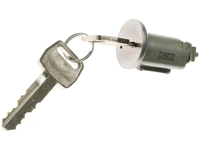 Standard Motor Products Ignition Lock and Cylinder Switch