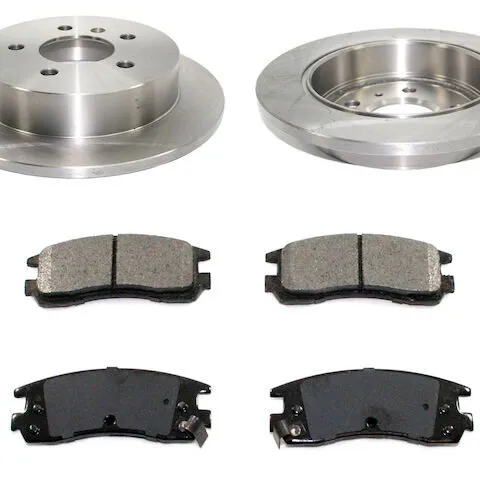 DuraGo Rear Brake Pad and Rotor Kit BK7107716