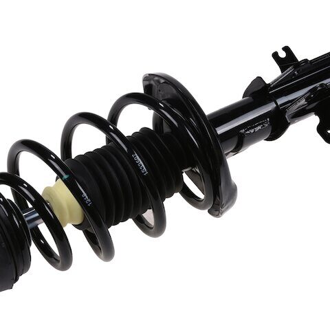 API Front Right Strut and Coil Spring Assembly 118585-07190496