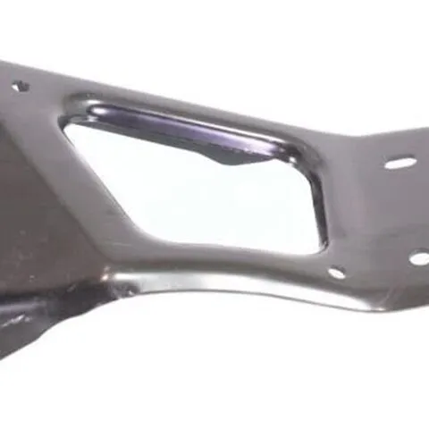 TechPro Rear Left Bumper Bracket CH1166112